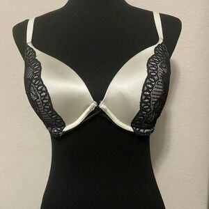 Maidenform Sexy White & Black Lace Detail Padded Push Up Bra size 34D